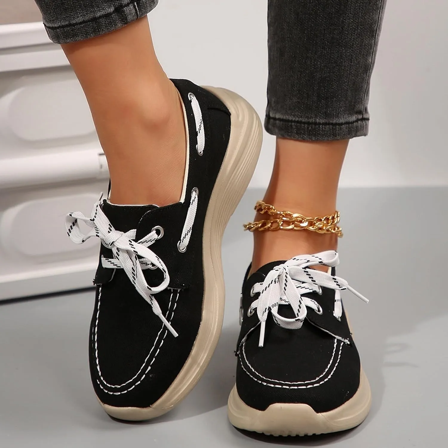 2025 Women's Canvas Slip On Shoes Lace Up Sneakers Slip On Low Top Arch Support Walking Loafers Orthopedic Non Slip Closed Toe Running Casual Boat Shoes Soft Tennis Shoe for Daily Wear