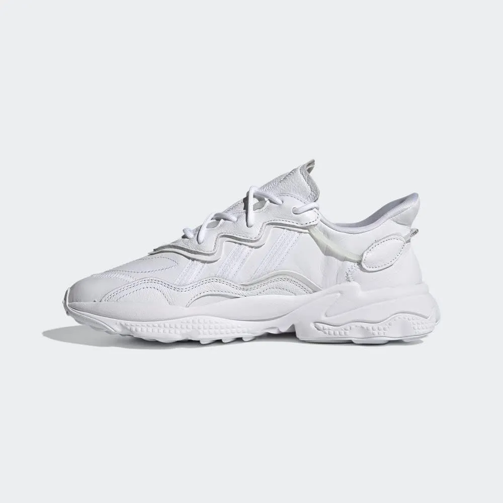 adidas Originals Men's Ozweego Sneaker