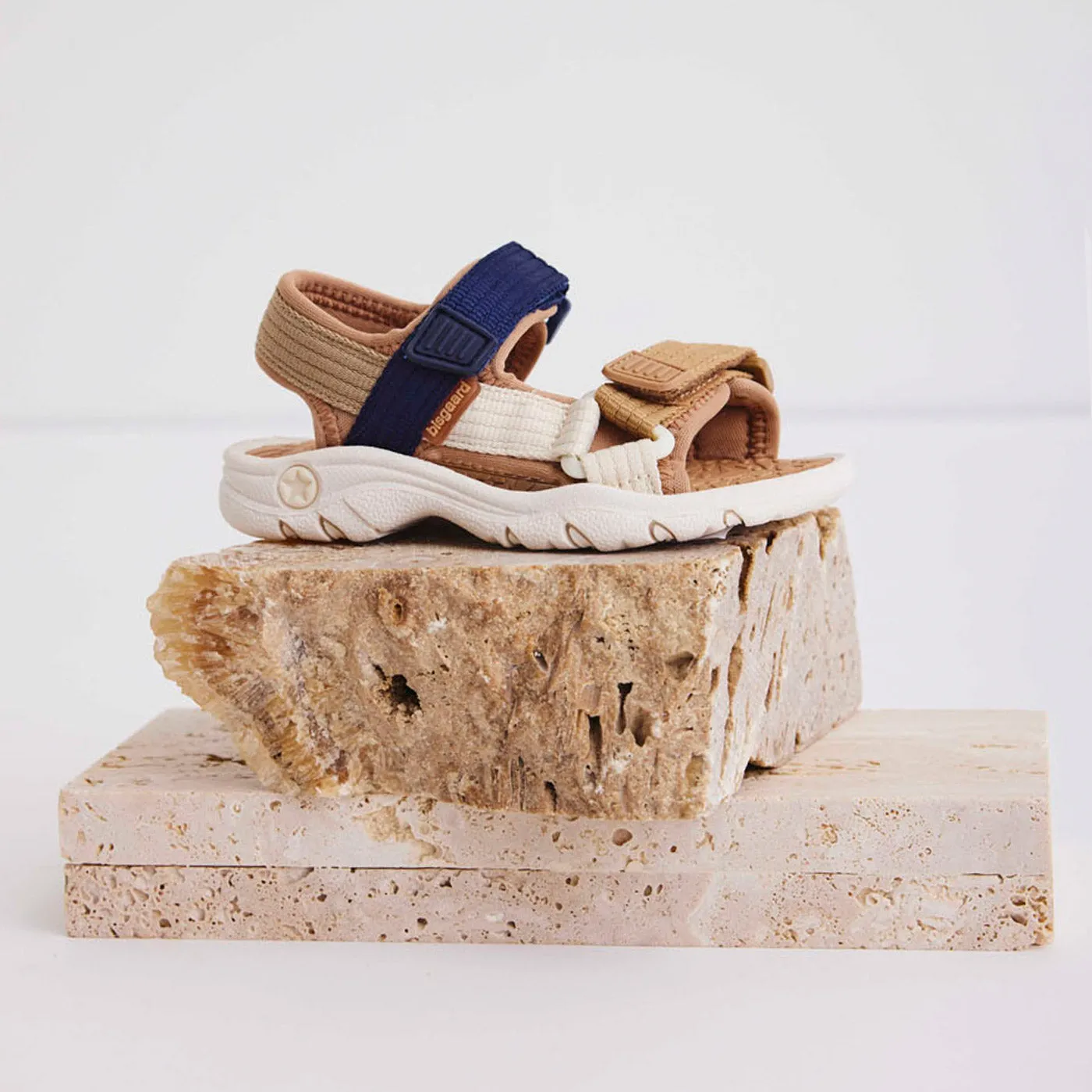 bisgaard nico camel