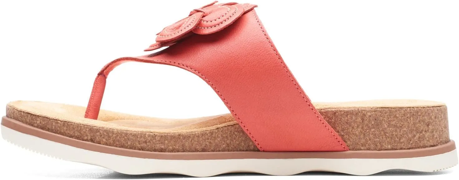 Clarks Women's Brynn Style Flat Sandal