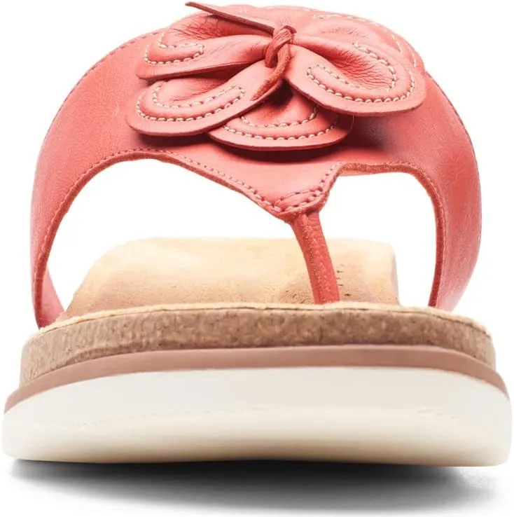 Clarks Women's Brynn Style Flat Sandal