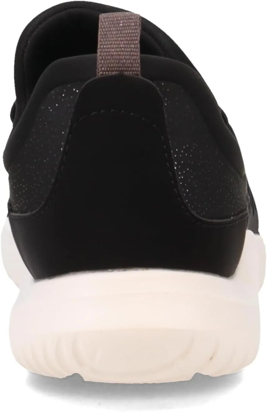 Clarks Women's Nova Ave Sneaker