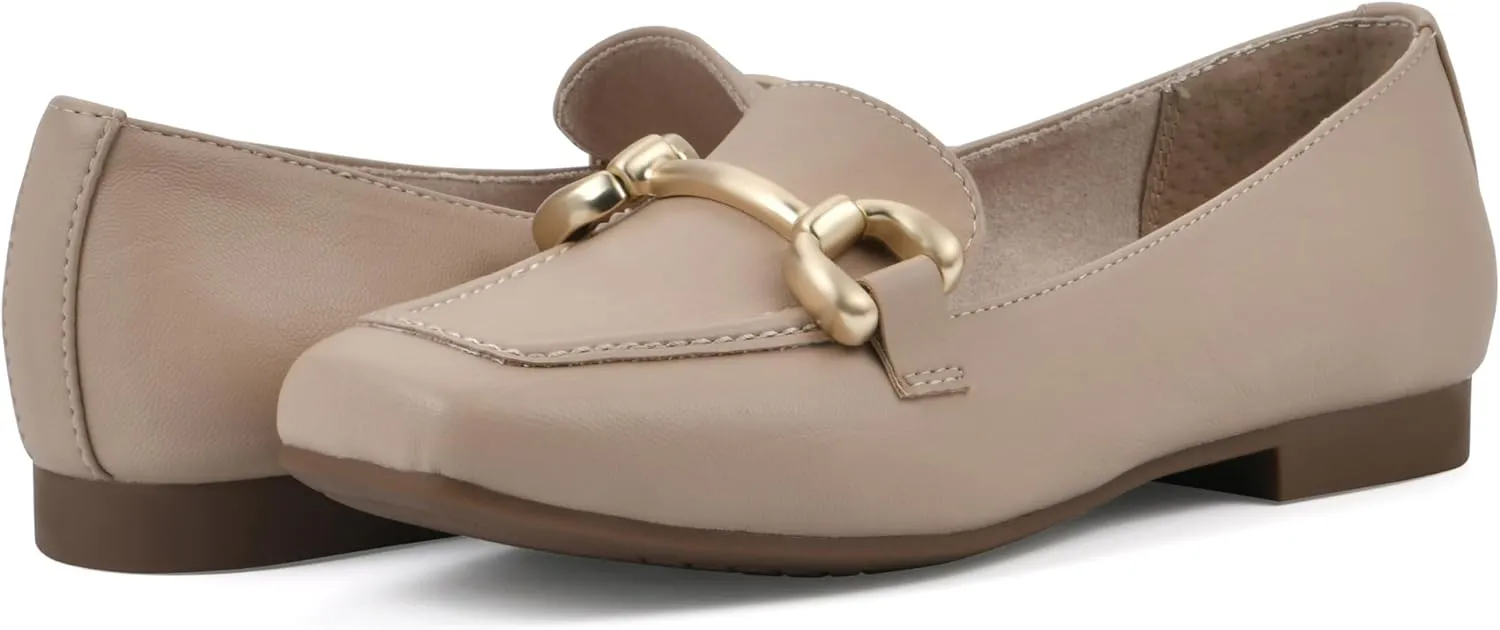 CLIFFS BY WHITE MOUNTAIN Women's Bestow Moc-Toe Loafer Flat