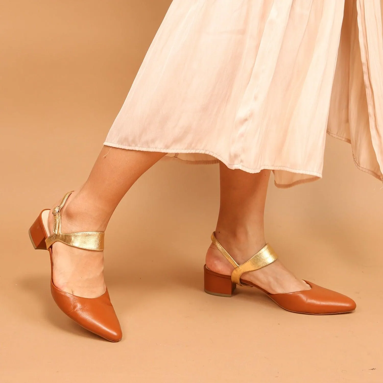 Cognac Slide   Gold Elsie