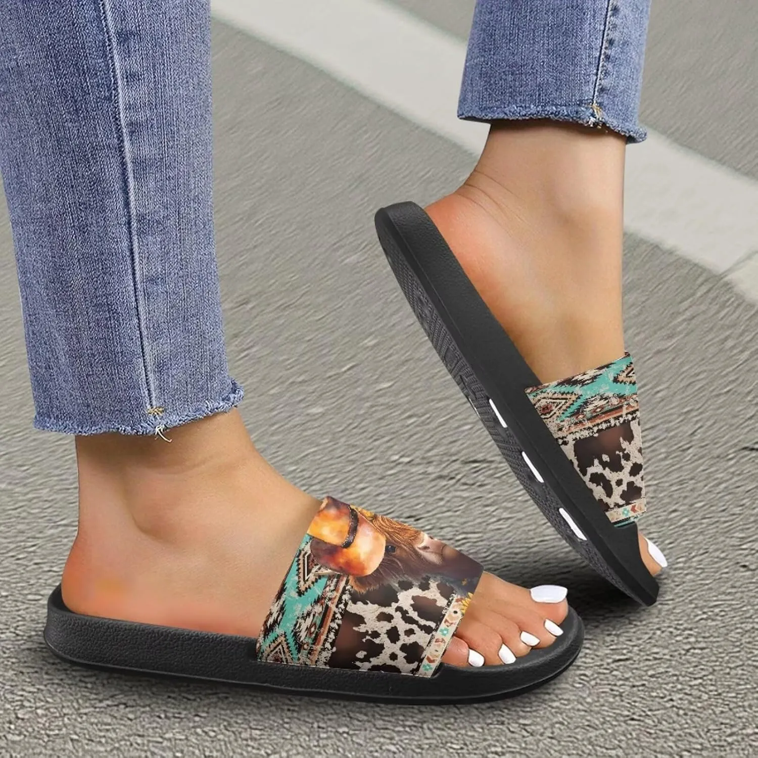 Cow Slippers Slip On Womens Flats Sandals Summer Beach Sandal for Lady Comfort Soft Footbed House Slipper