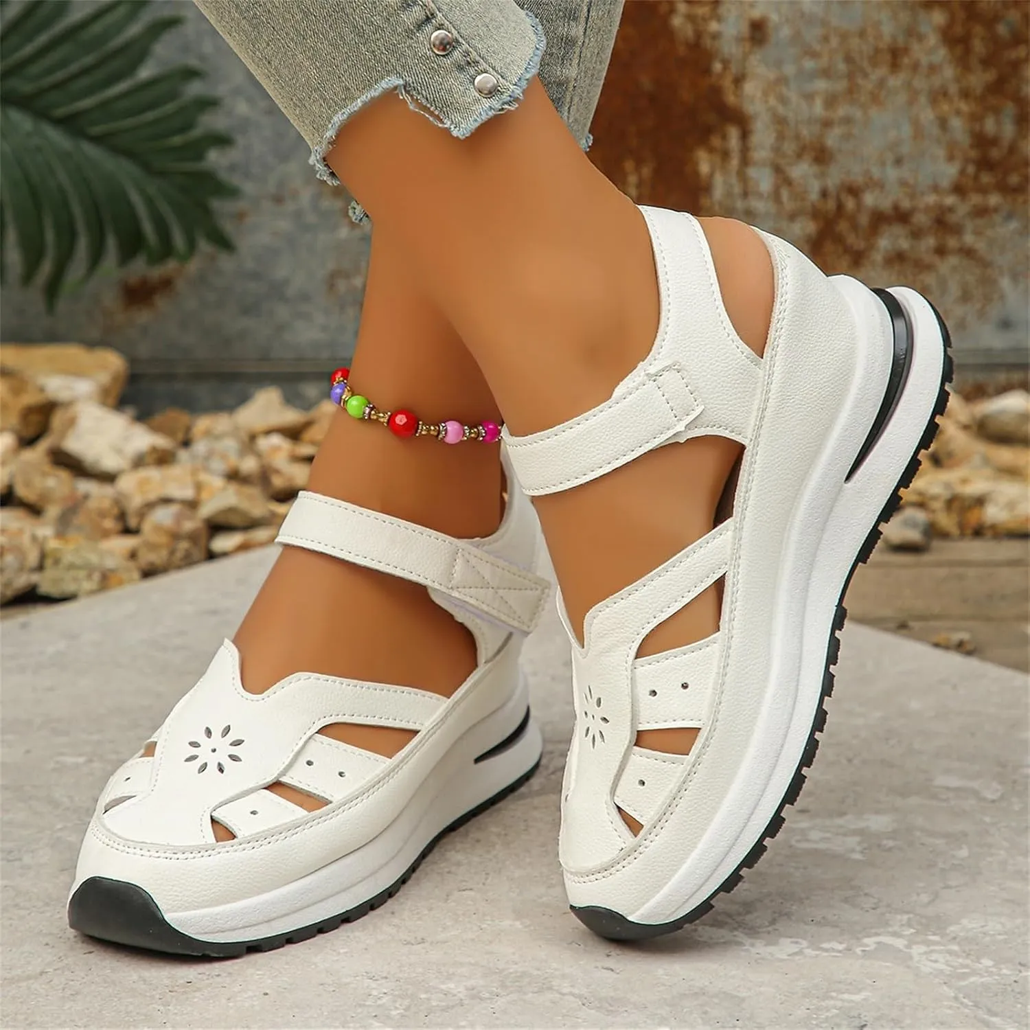 CRNTCEM Womens Sports Sandals Summer Lightweight Hollow Outdoor Comfortable Casual Sandals 2025 New Breathable Platform Wedge Stylish Roman Sandal