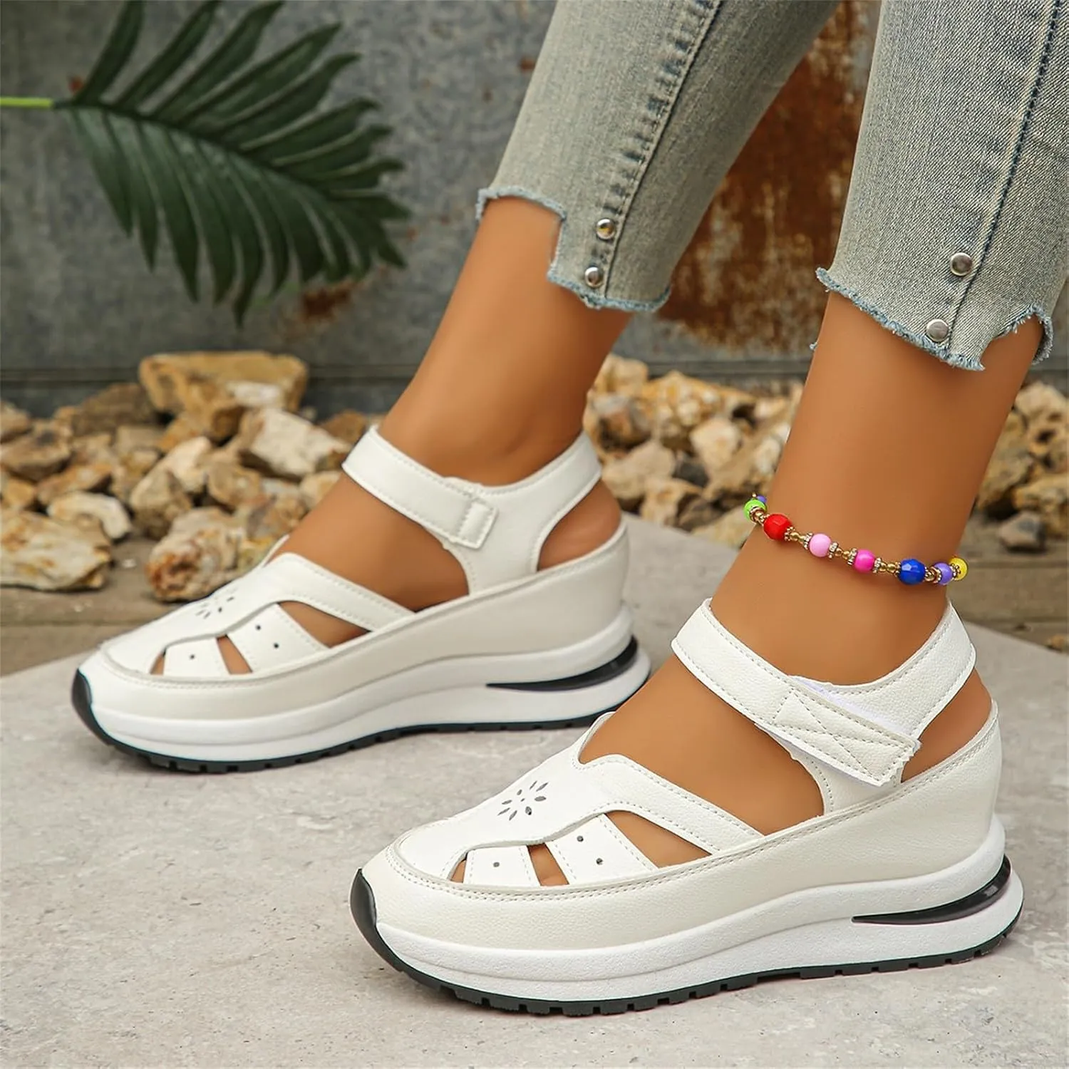 CRNTCEM Womens Sports Sandals Summer Lightweight Hollow Outdoor Comfortable Casual Sandals 2025 New Breathable Platform Wedge Stylish Roman Sandal
