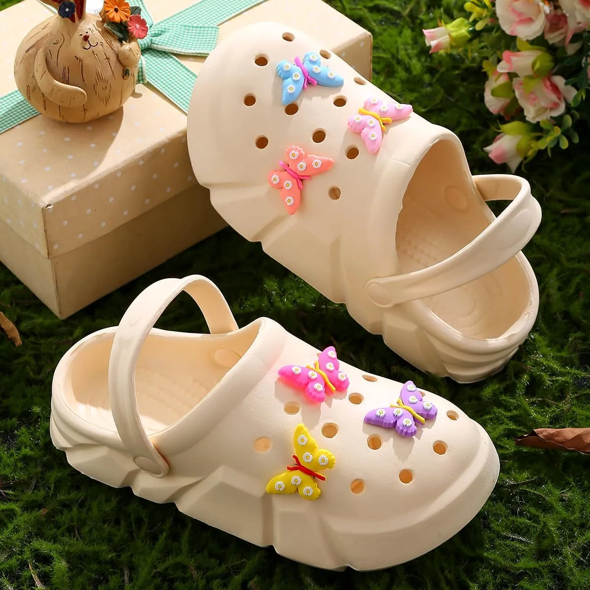 Cute Butterfly-Themed Lightweight Girls' Clogs, Platform Soft Sole Closed Toe EVA Home Garden Clog Shoes, Two-Way Wear Breathable Beach Clogs, Trendy Non-Slip Slip-On Sandals