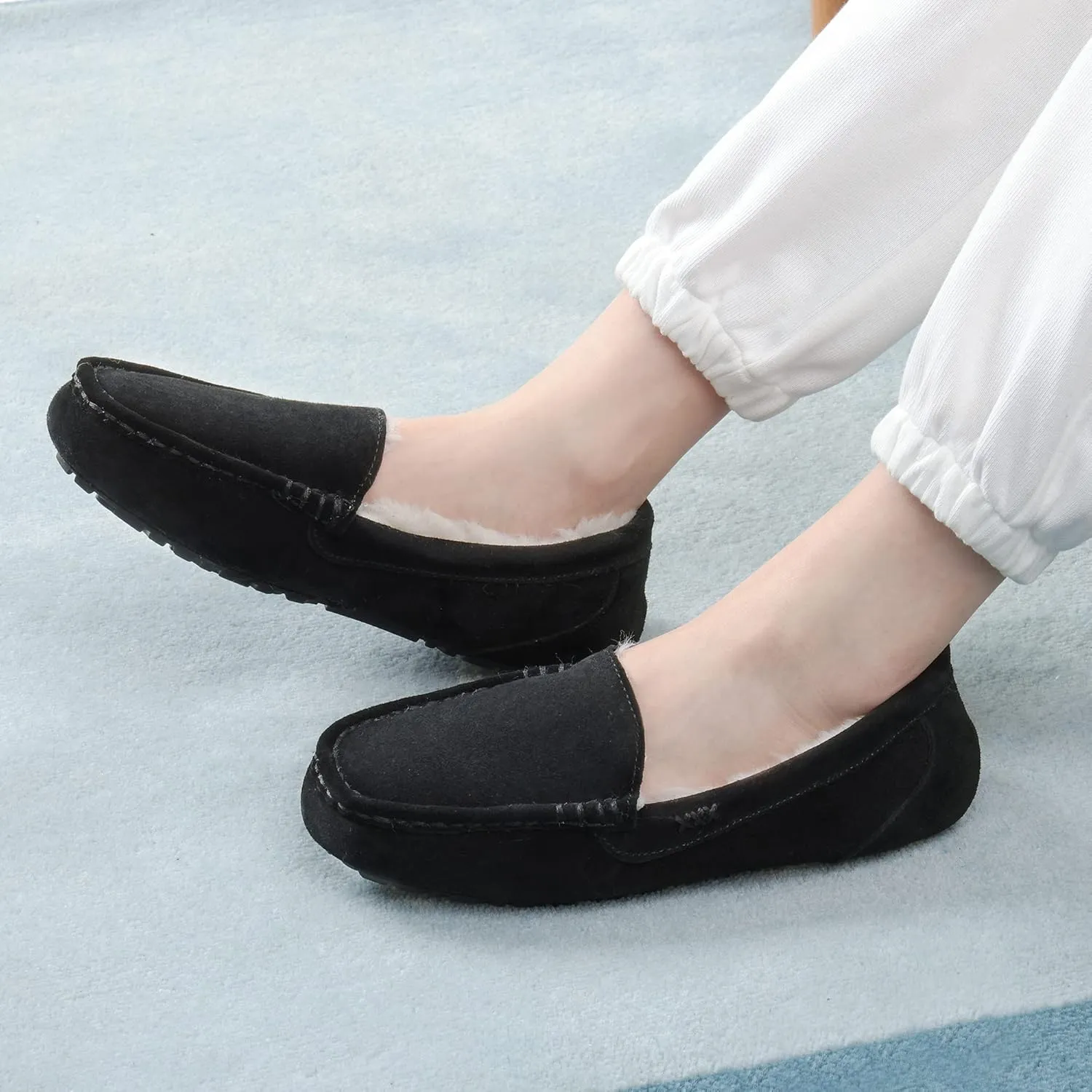 DREAM PAIRS Women's Fuzzy House Slippers Cozy Faux Fur Micro Suede Moccasins Slip on Loafer Shoes for Indoor and Outdoor