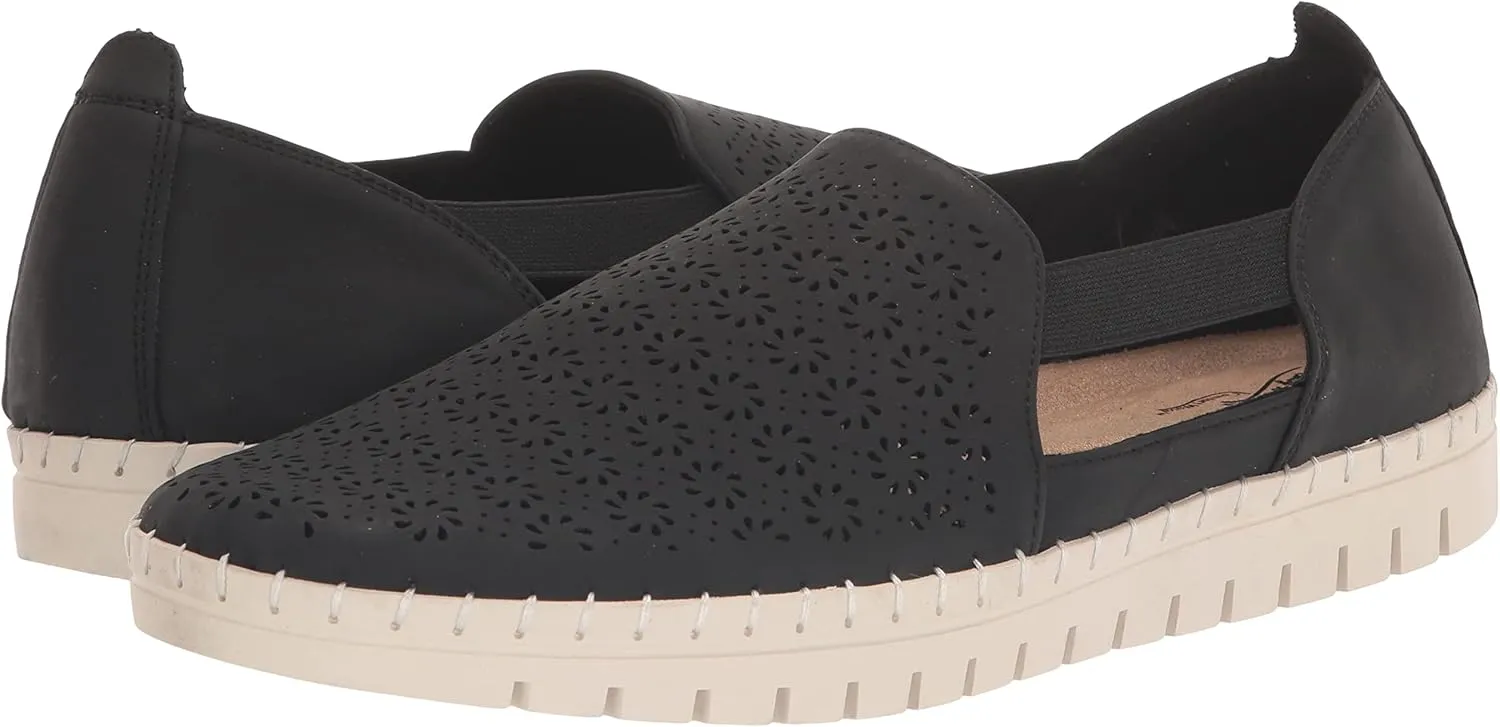 Easy Street Women's Megafresh Sneaker