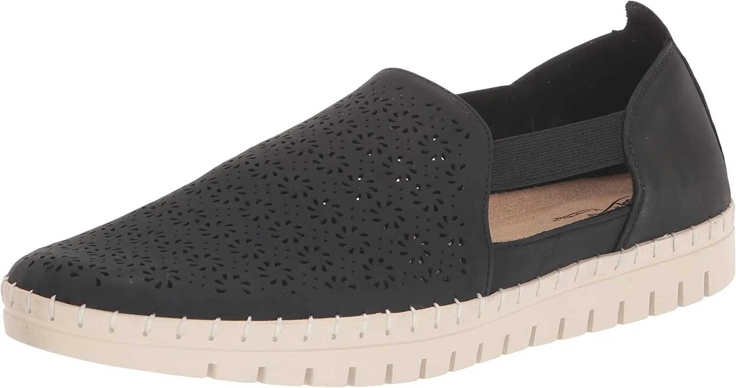 Easy Street Women's Megafresh Sneaker