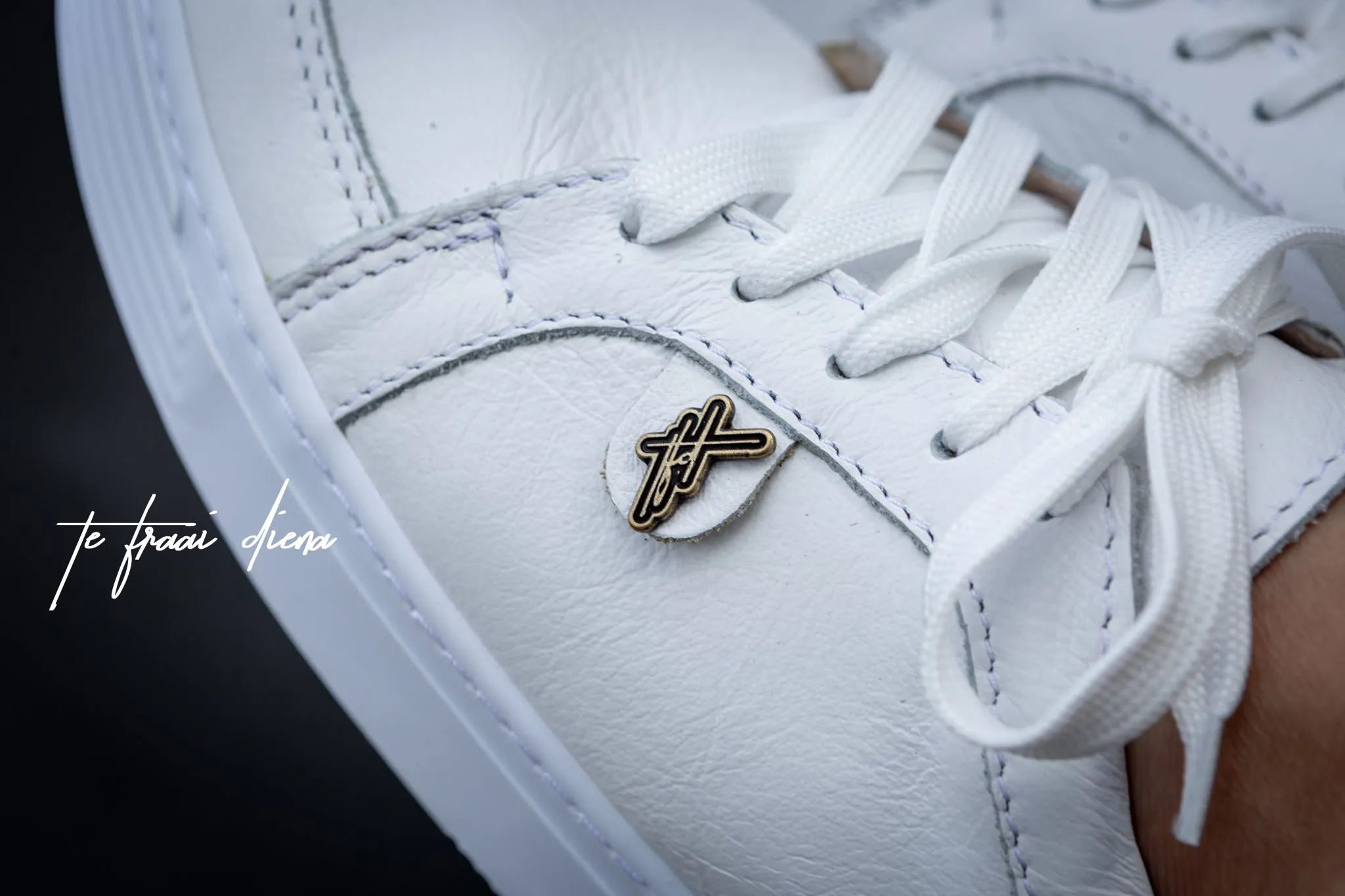 Fleur Sneaker - White