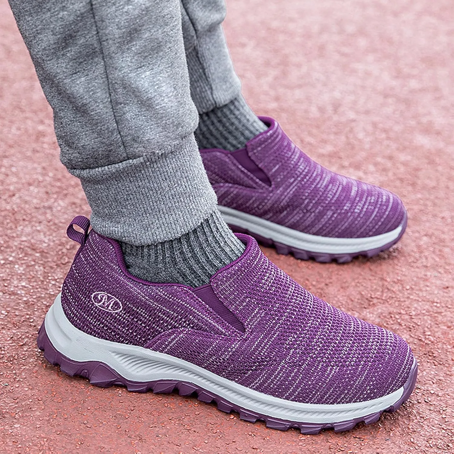 Foreign Trade New Flying Weaving Mesh Breathable Women's and Men's Shoes Round Head Low Top Classic Nylon Sneaker Womens