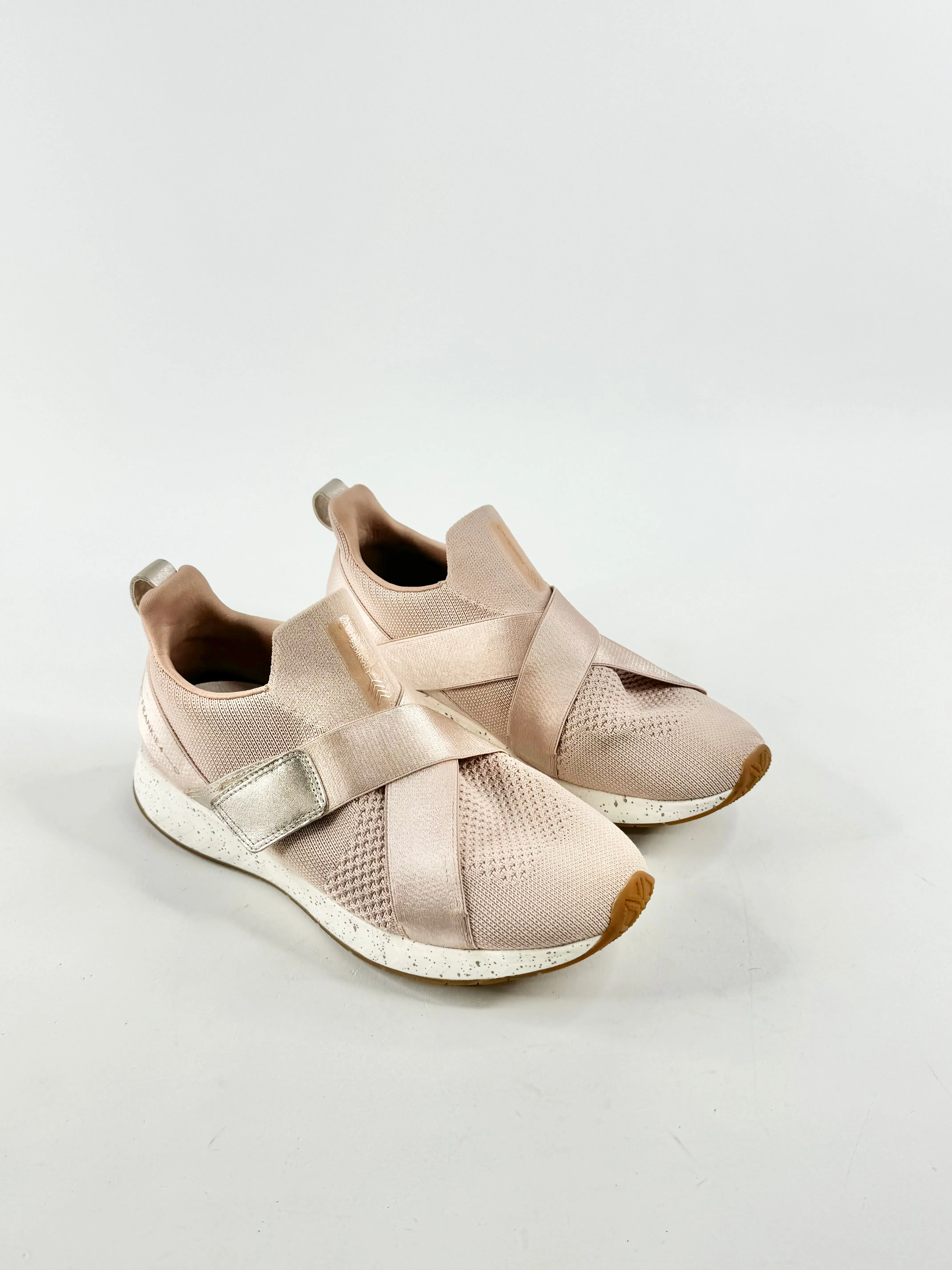 Frankie4 Rose Pink 'Zoey' Sneakers - EU38.5