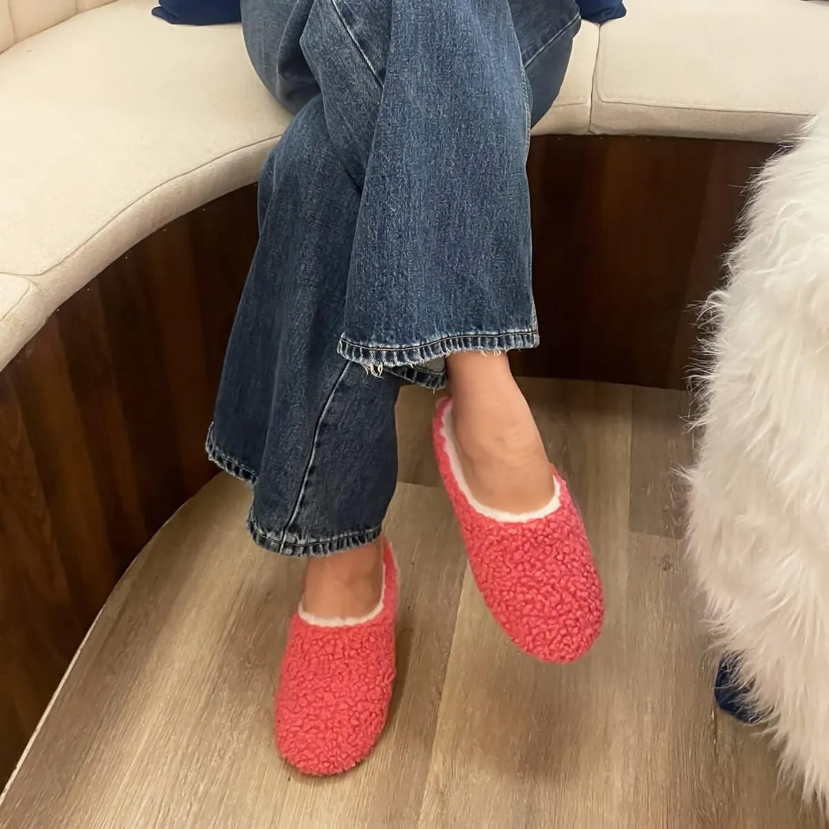 Fuzzy Curly House Slippers for Women With Memory Foam, Winter Cozy Lightweight Washable Ladies Slippers for Indoor Rubber Sole Slip on