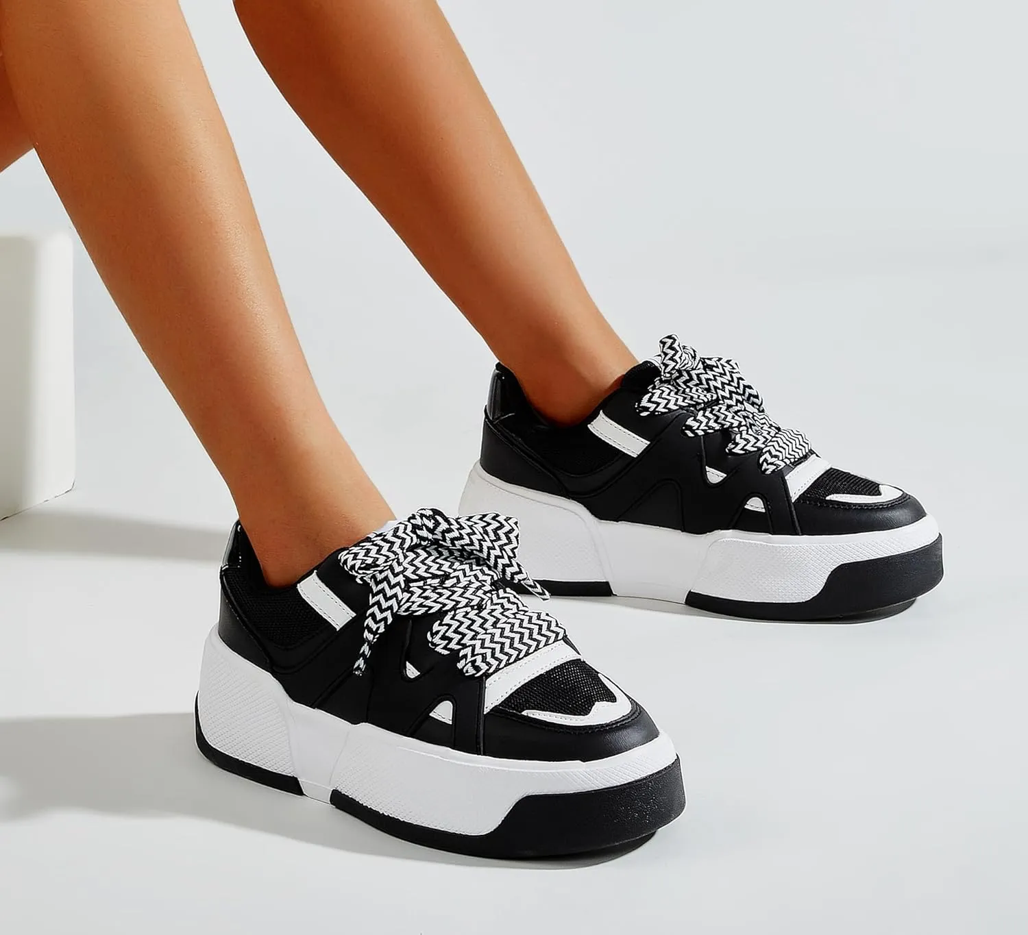 LUCKY STEP Women’s Platform Fashion Sneakers Lace up Casual Faux Leather Comfortable Thick Sole Tennis Walking Shoes