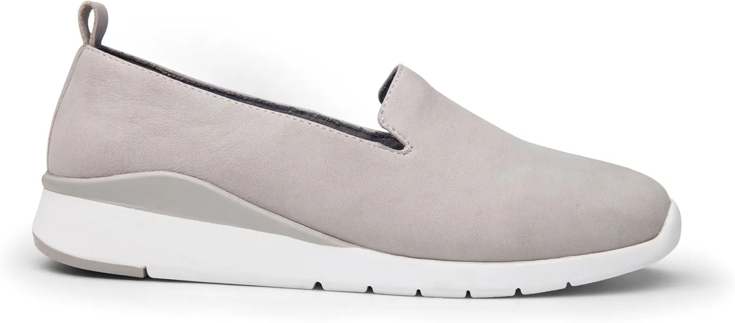 ME TOO Gage Slip On Sneaker