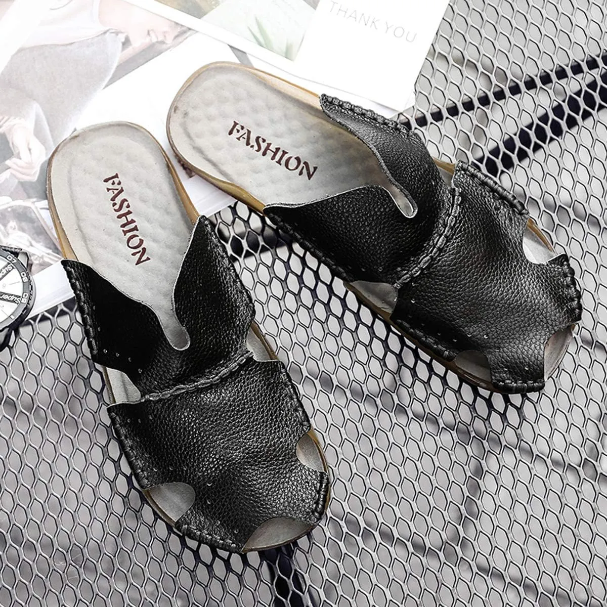Mens Leather Sandals Casual Slippers Non-Slip Outdoor Slides Fashion Summer Beach Closed Toe Shoes