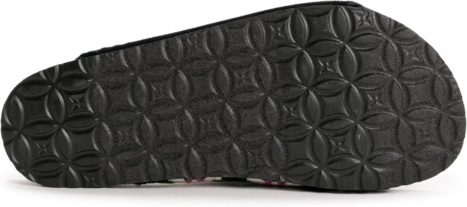 MUK LUKS Women's Gigi Crochet Sandal