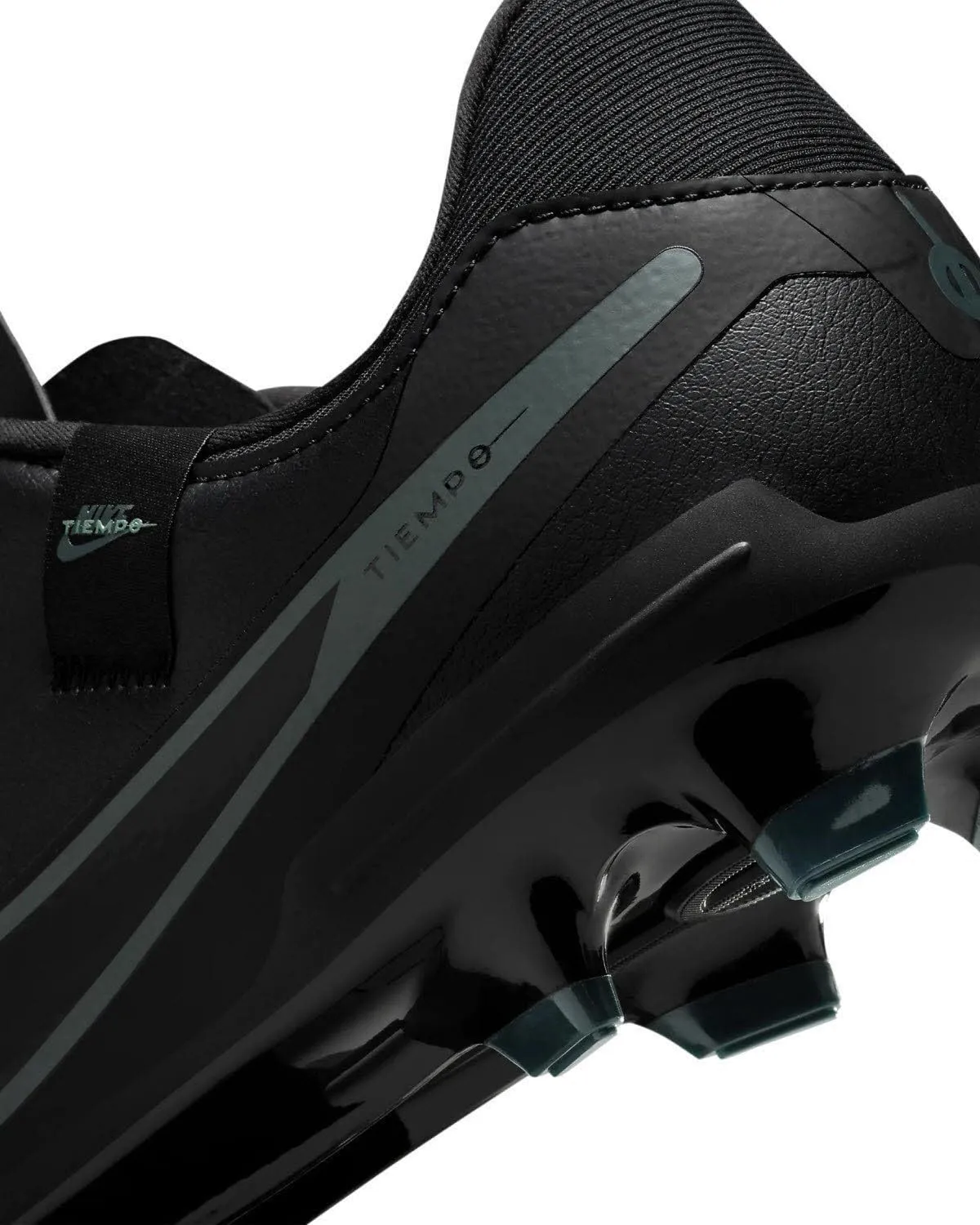 Nike Men's Low Shoe Sneaker