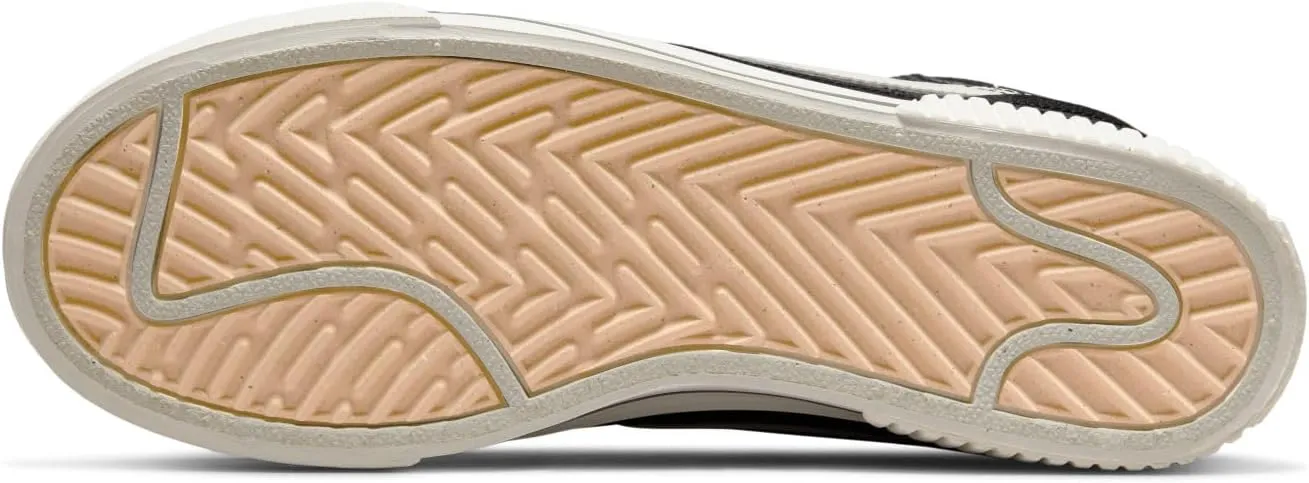 NIKE Women's Sneaker