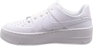 NIKE Women's Sneaker