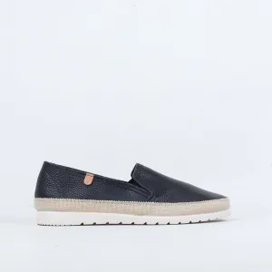 Nuria Slip On