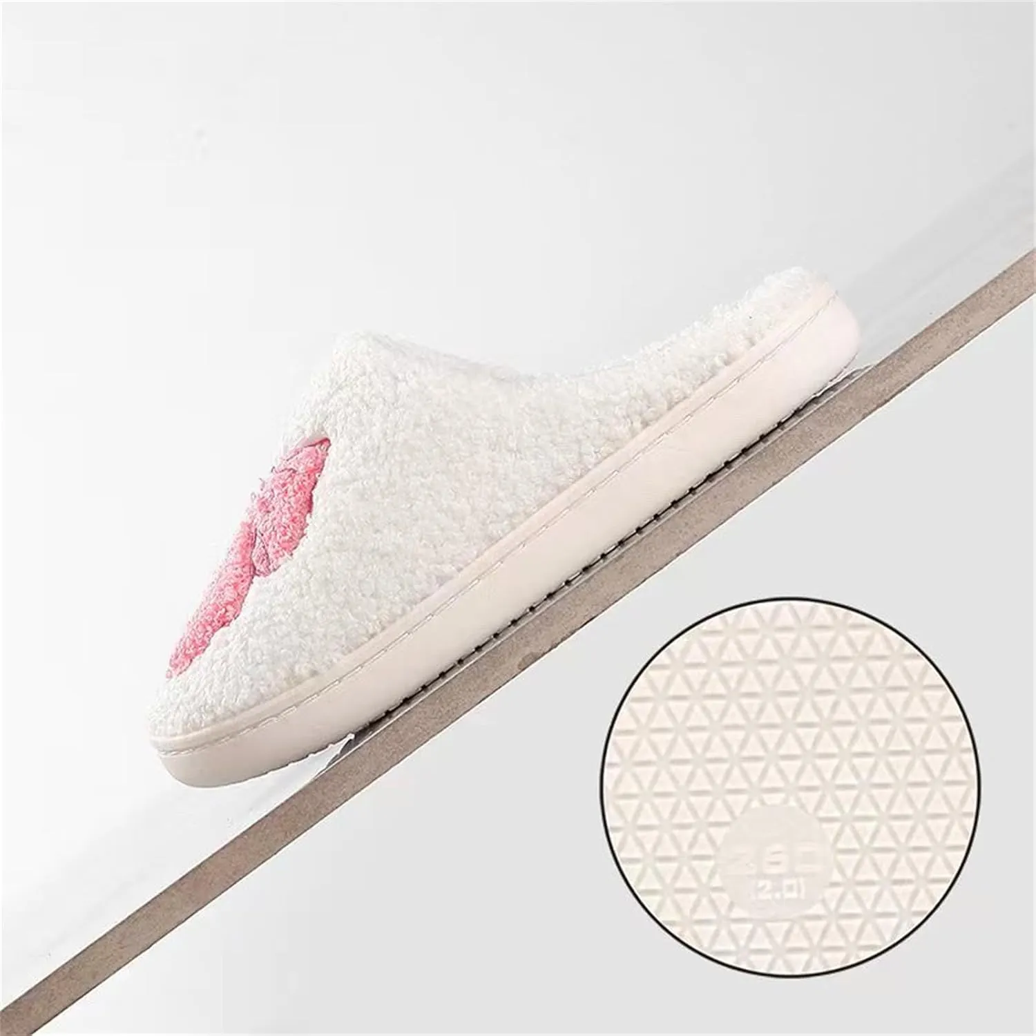 Obosoyo Slippers Women Strawberry Men House Fuzzy Plush Shoes Funky Cute Design Fun Slipper Unisex Comfy Bedroom Soft Warm Slipper Indoor Non-slip Slip-On