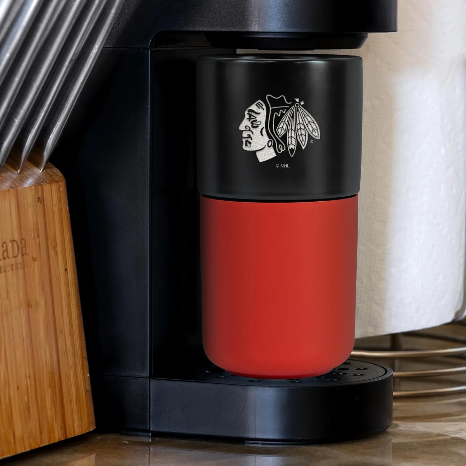 Rico Industries NHL Chicago Blackhawks 16 oz Ceramic Tumbler with Silicone Grip, Deep Laser Engraved, Black and Red Colored Design with Slide Lid, Travel Coffee Mug, Matte Glaze