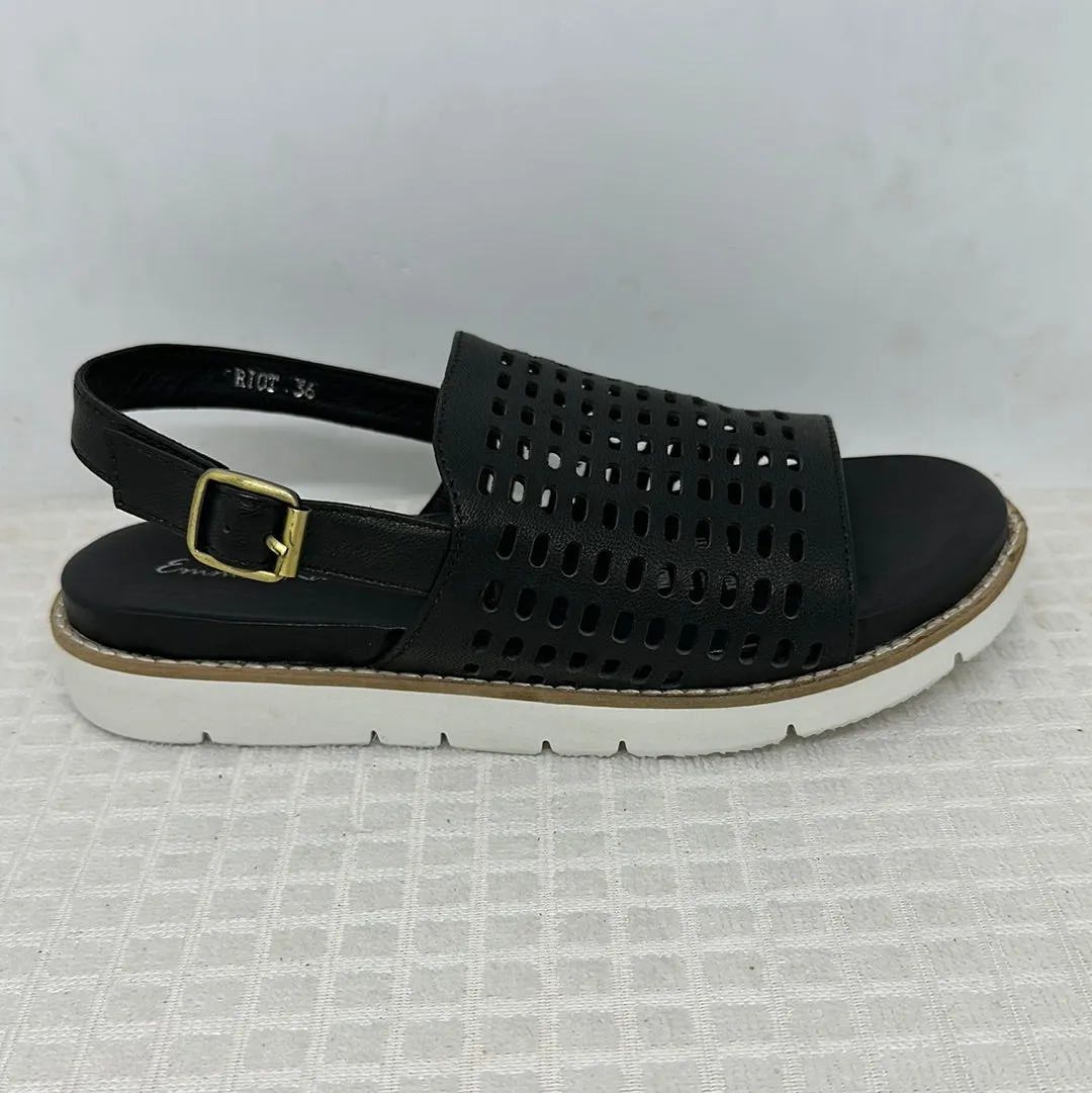 Riot Sandal