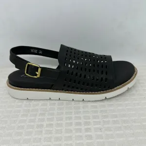 Riot Sandal
