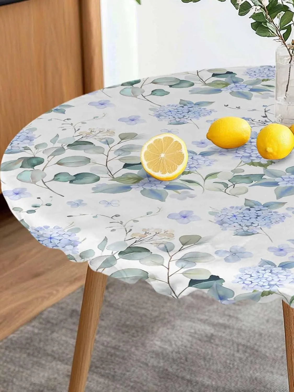 Round Fitted Tablecloth Farmhouse Blue Hydrangea Flower Waterproof Table Cover for Indoor Outdoor Holiday Party Country Eucalyptus Leaves Elastic Edged Tablecloths Fit Up 45"-54" Tables