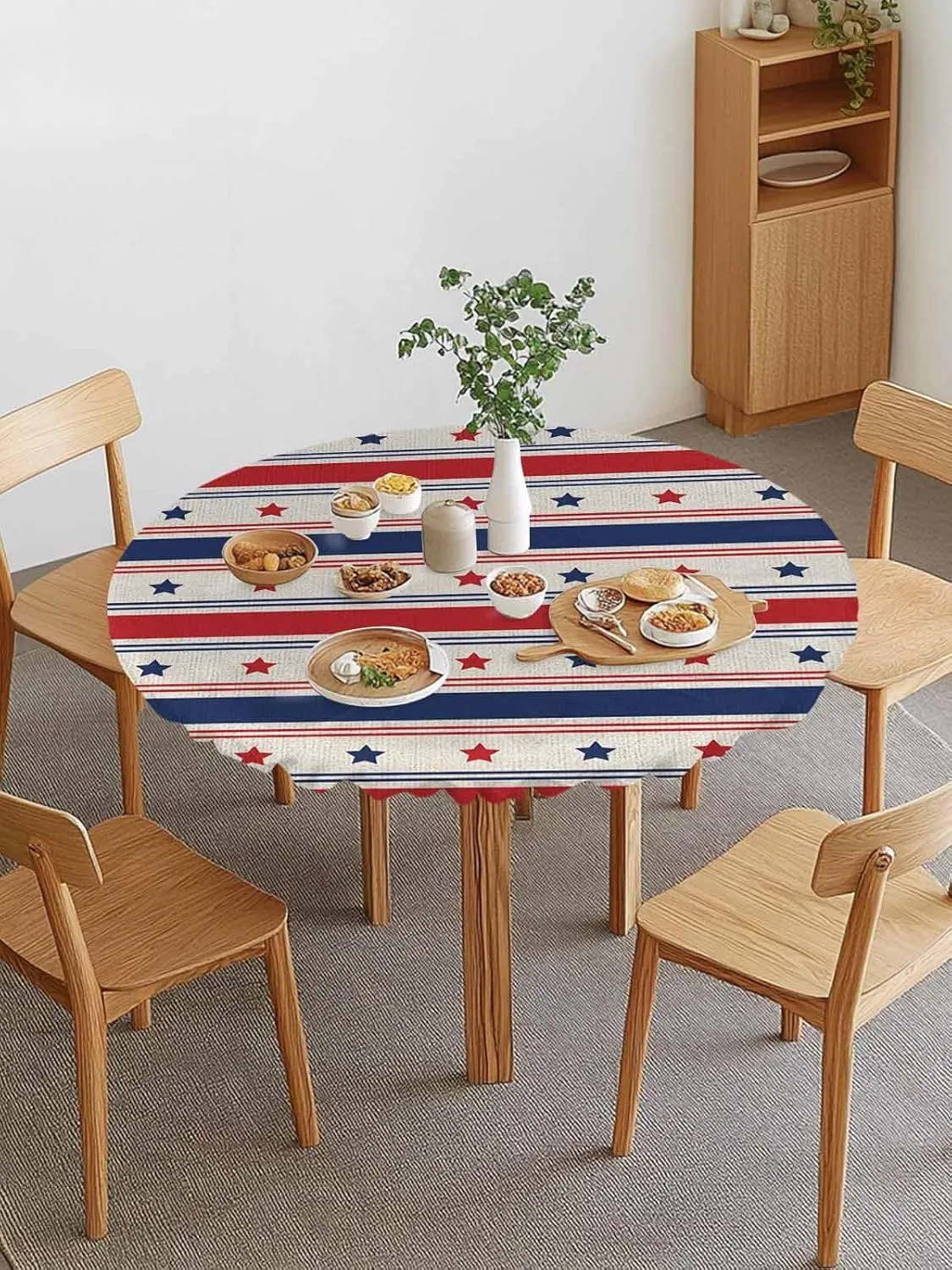 Round Fitted Tablecloth Retro Red and Blue Stars Stripes Waterproof Table Cover for Indoor Outdoor Holiday Party 4 of July Independence Day Elastic Edged Tablecloths Fit Up 45"-54" Tables