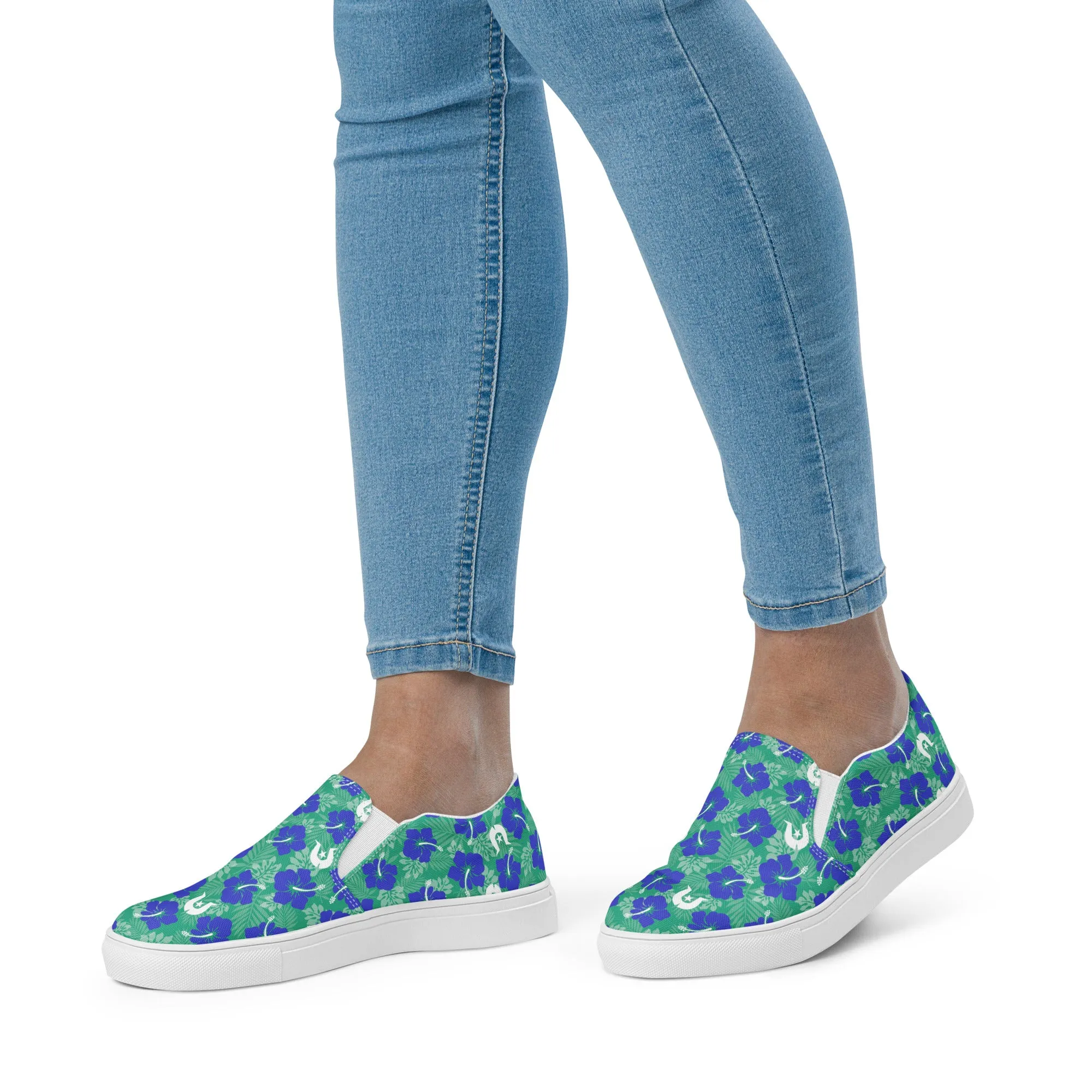 Royal Blue Hibiscus flowers with Dhari on Women’s slip-on canvas shoes