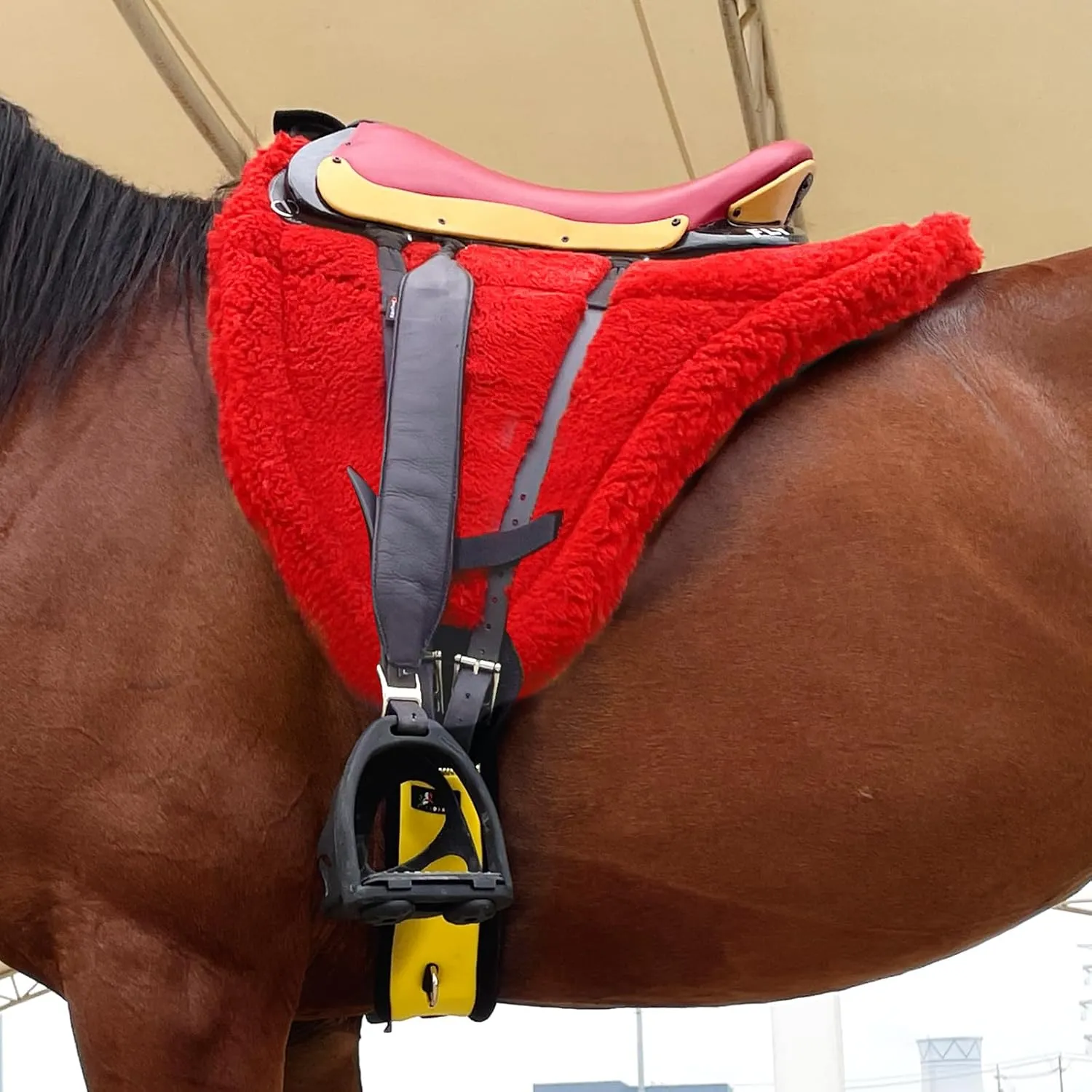 Saddle Pad, Stylish Horse Saddle Pad with Breathable Fleece Bottom, Multi-Purpose Endurance Saddle Pads for Horses, Equestrian Riding Training Equipment and Accessorie