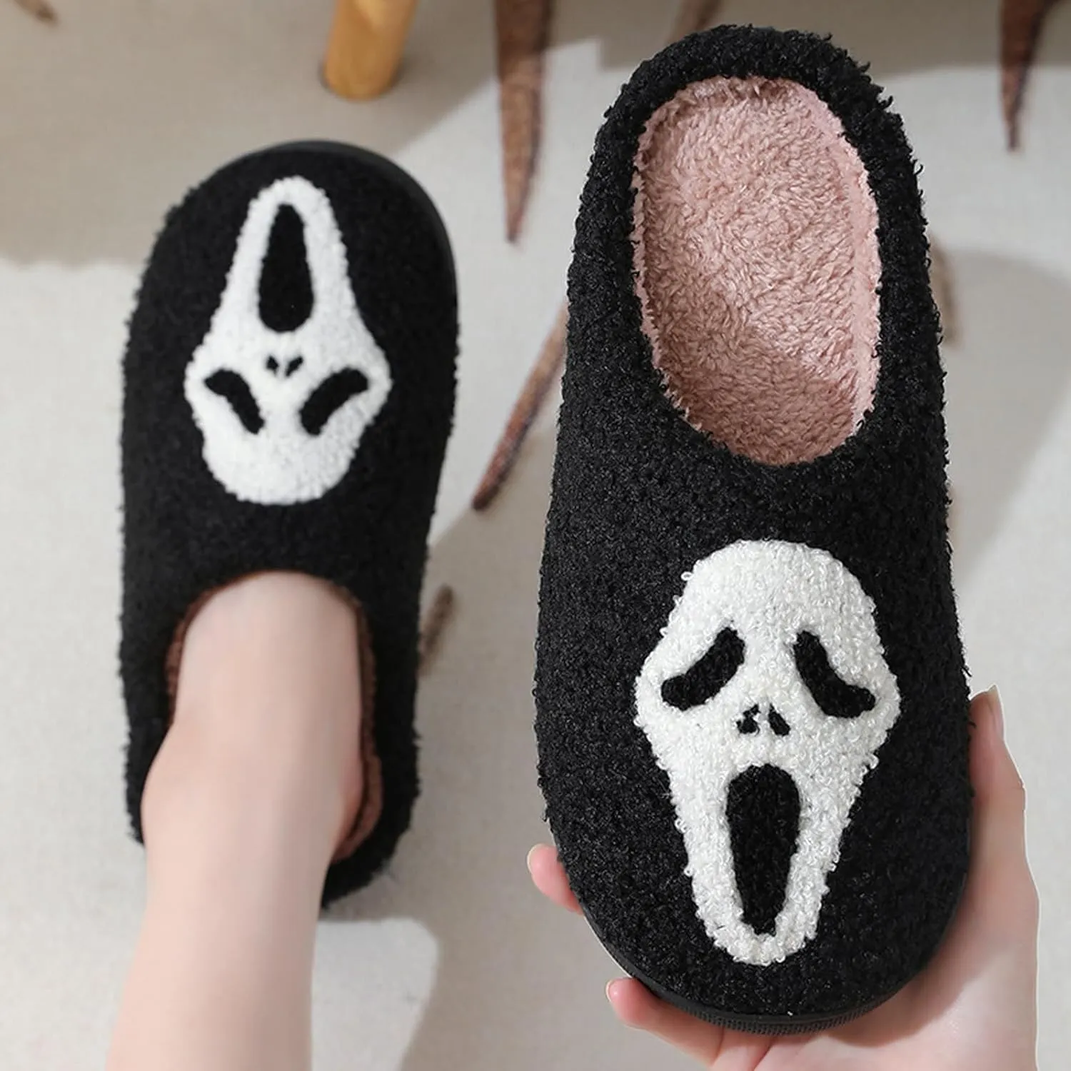 Scream Ghostface Slippers, Halloween Pumpkins Slippers Soft Plush Spooky Slides For Women Men