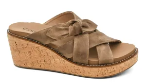 Shoe - Corky's Bowdacious