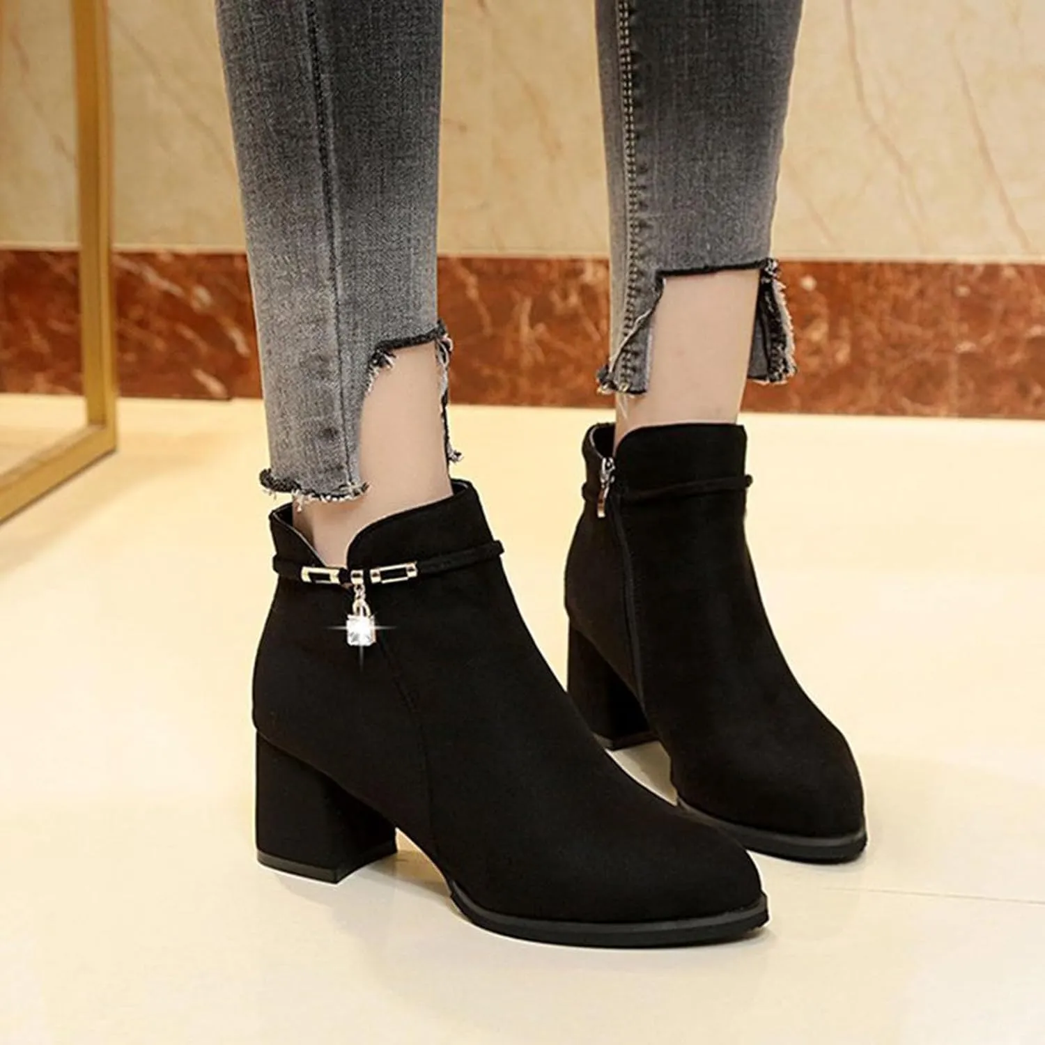Shoes for Woman Large Size Fringe Back Zipper Short Boots Anti Slip Chunky Heel Snow Boots Classic Outdoor Boots