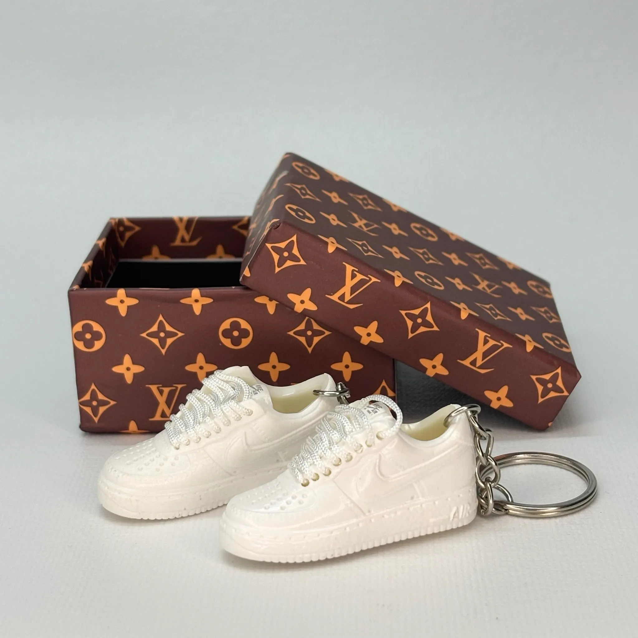 Single Sneaker Keychain - AF1 Triple White Low With Box