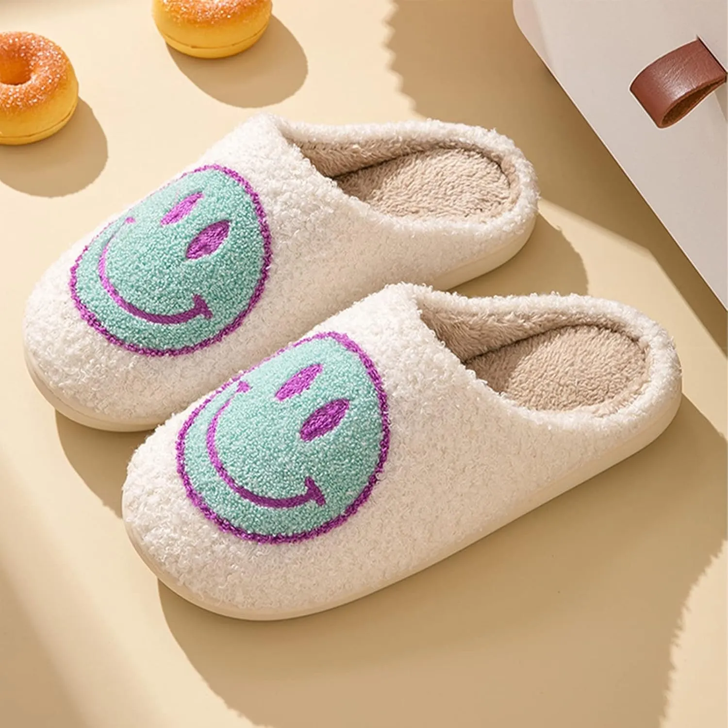 Smile Face Slippers for Women - Soft Plush Retro Preppy Slip-on Comfortable Indoor/Outdoor Shoes