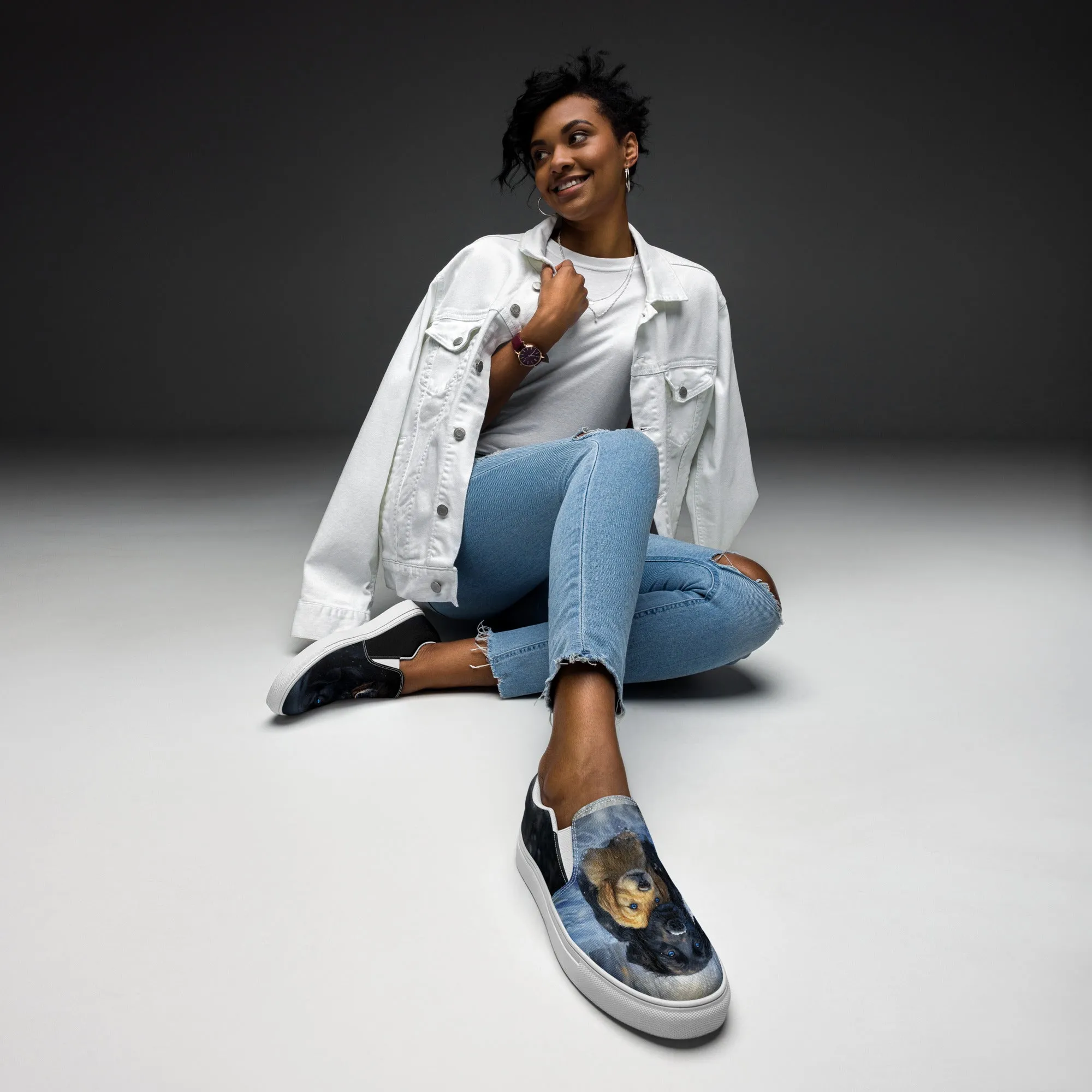 Snowy Embrace Women’s slip-on canvas shoes