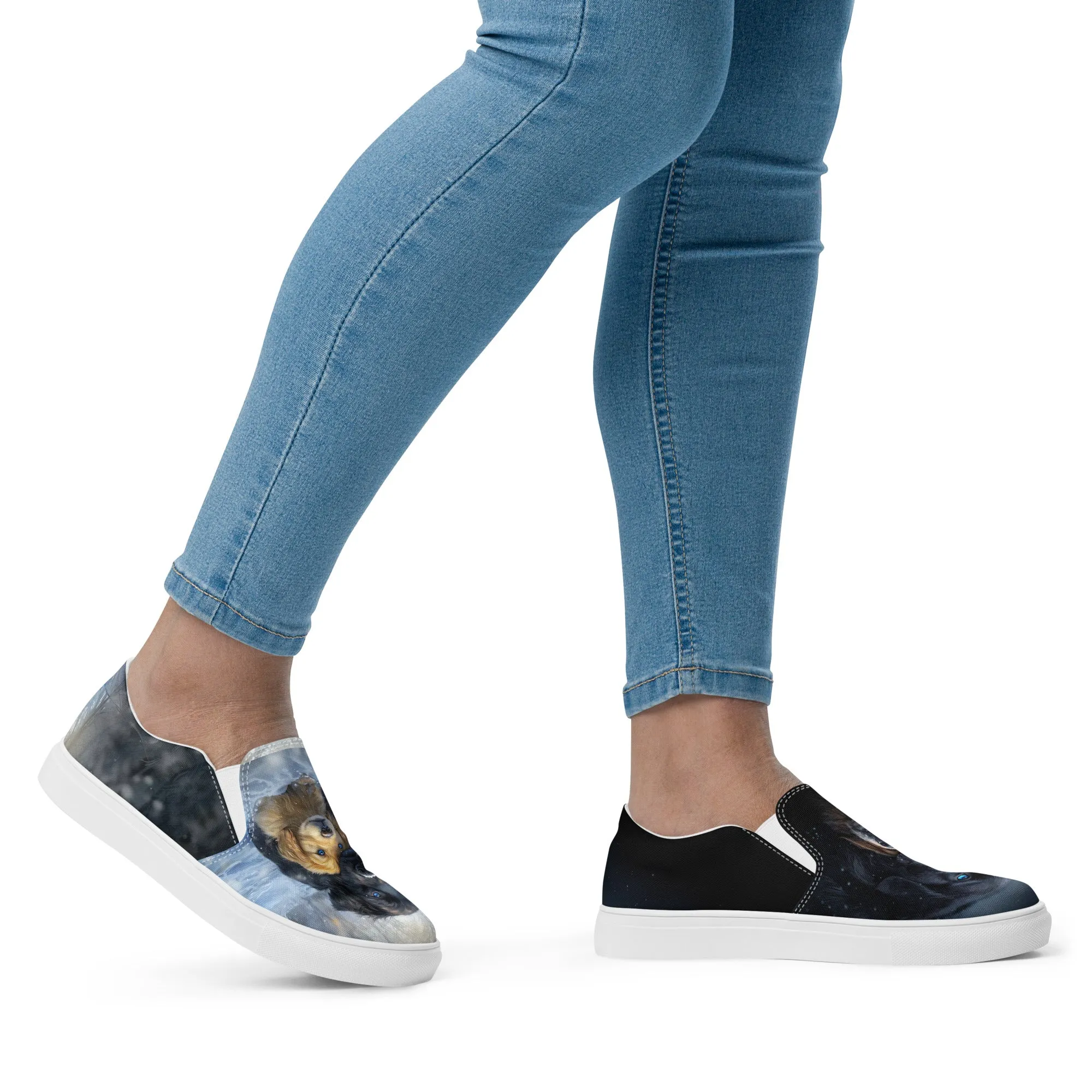 Snowy Embrace Women’s slip-on canvas shoes