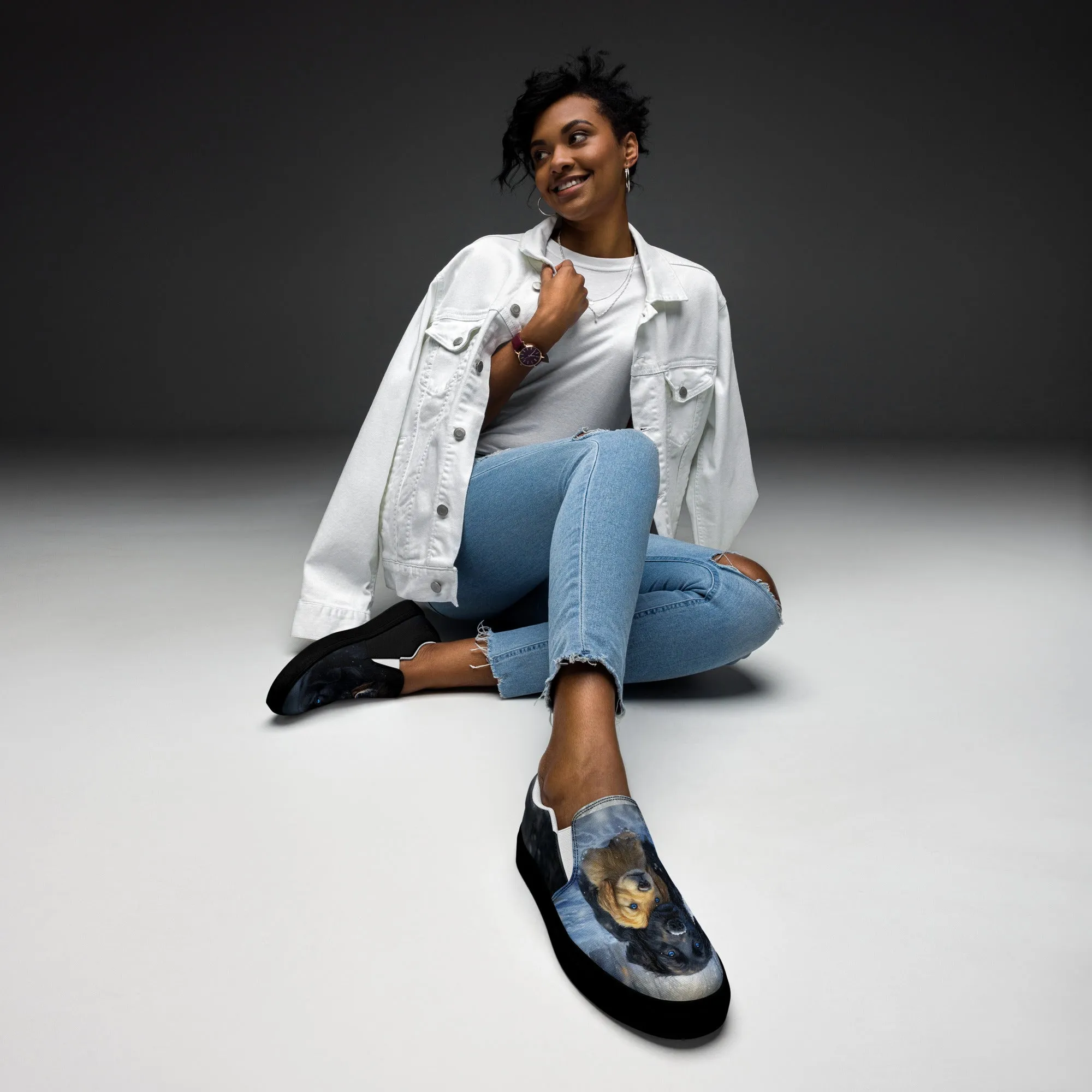 Snowy Embrace Women’s slip-on canvas shoes