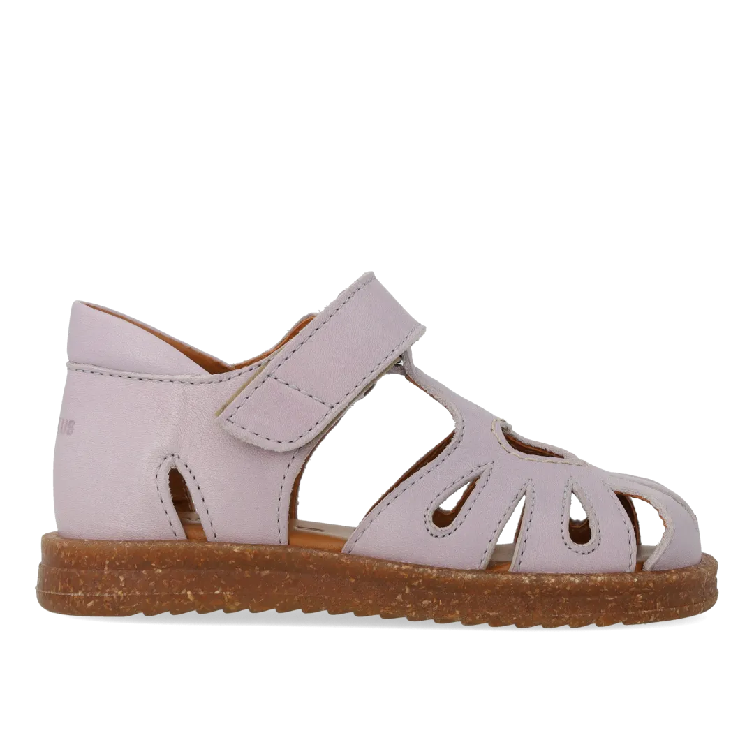 Starter heart sandal
