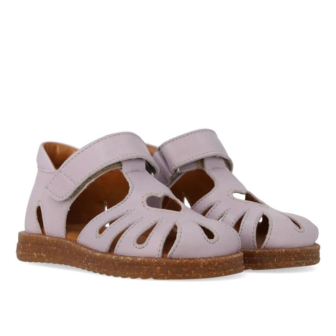 Starter heart sandal