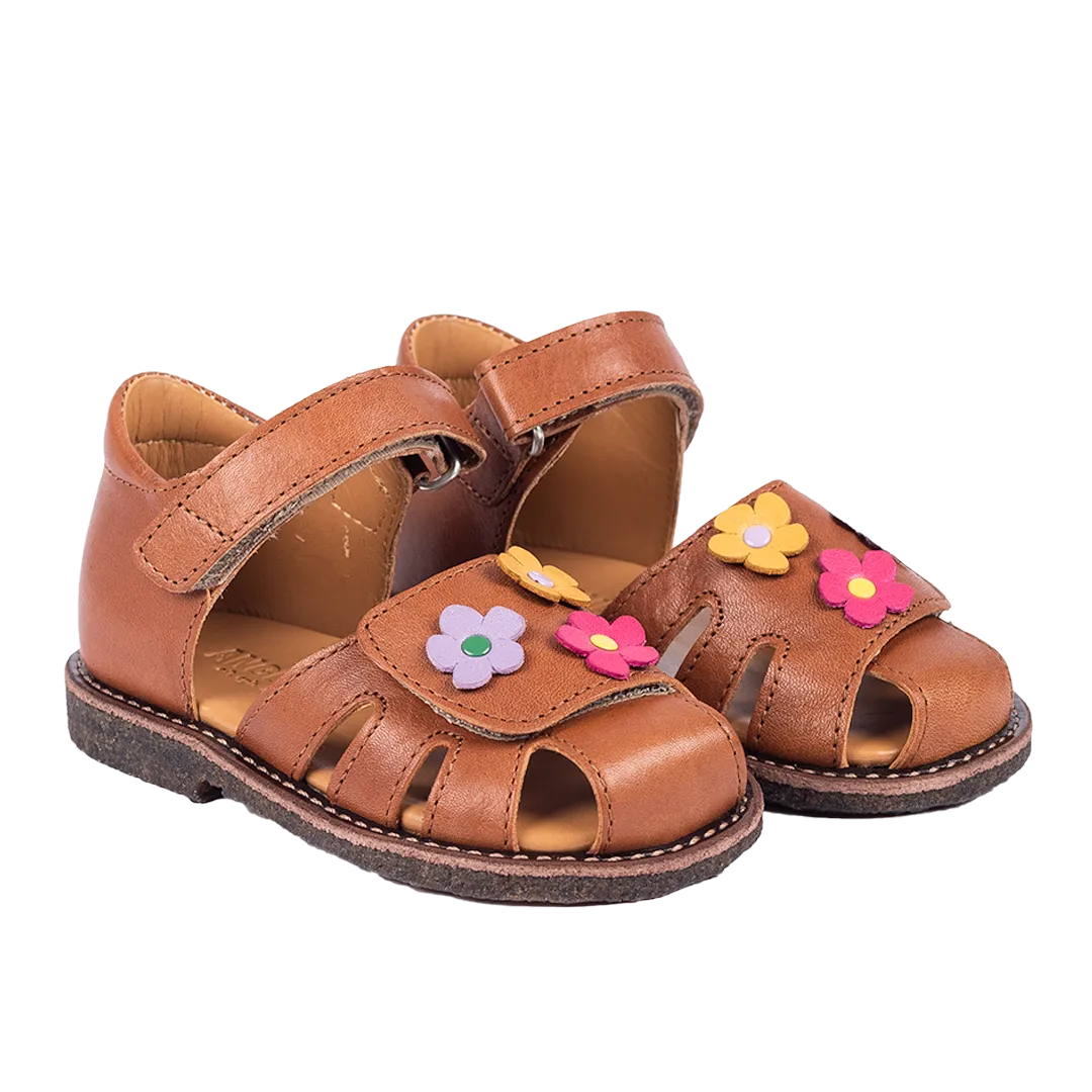 starter sandal with floral applications