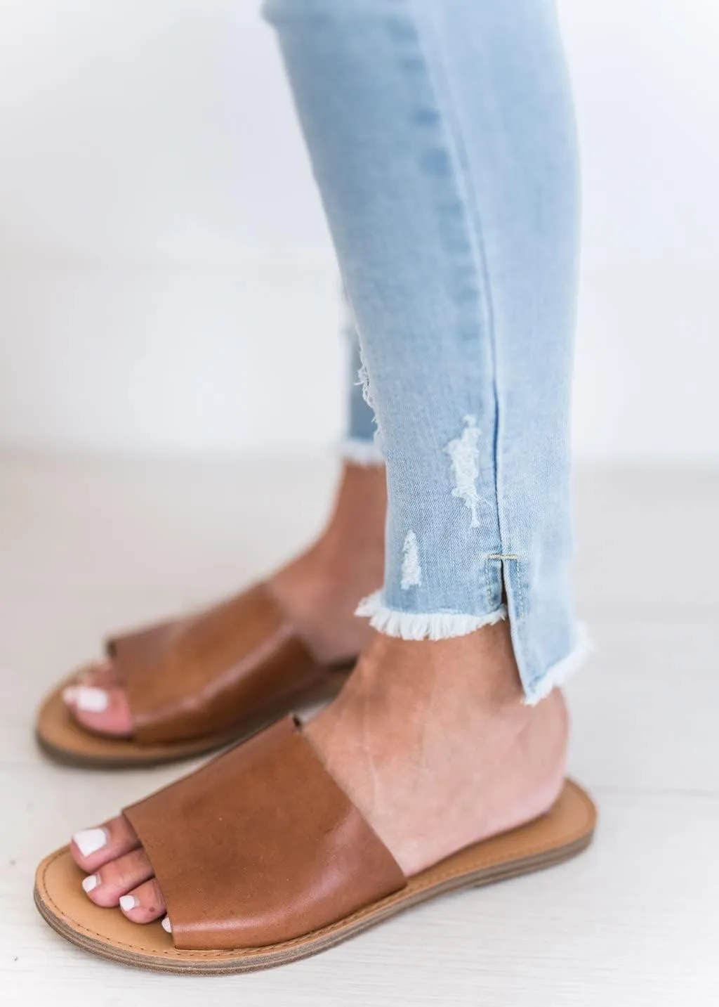 Steve Madden Women's Gracel Flat Sandal Slide
