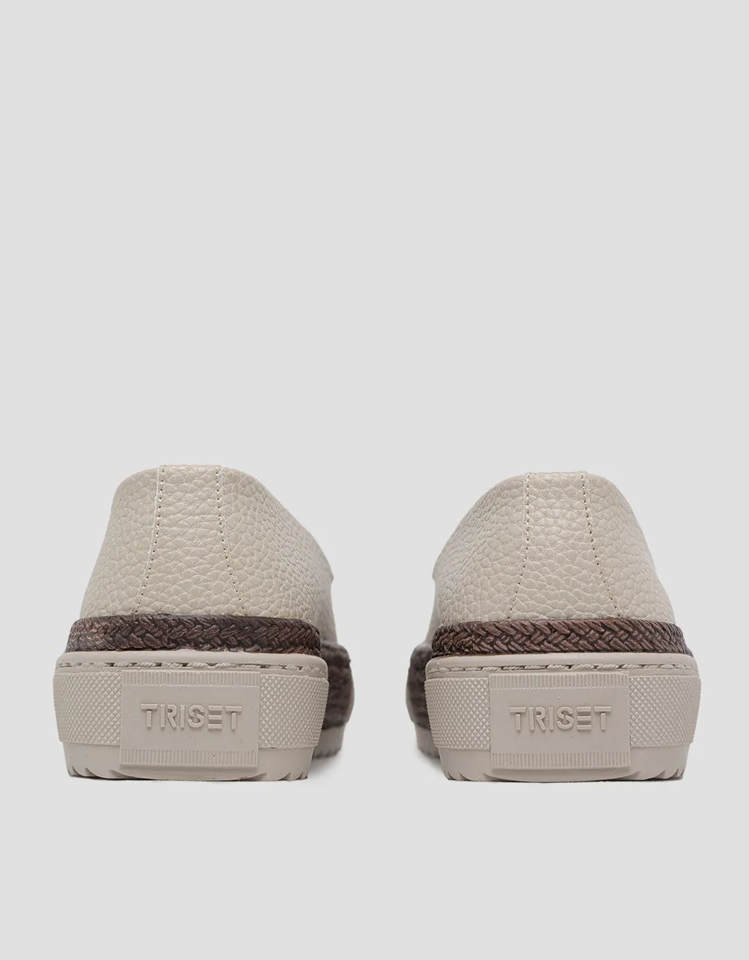 Triset Chic Style Sepatu Flat Wanita