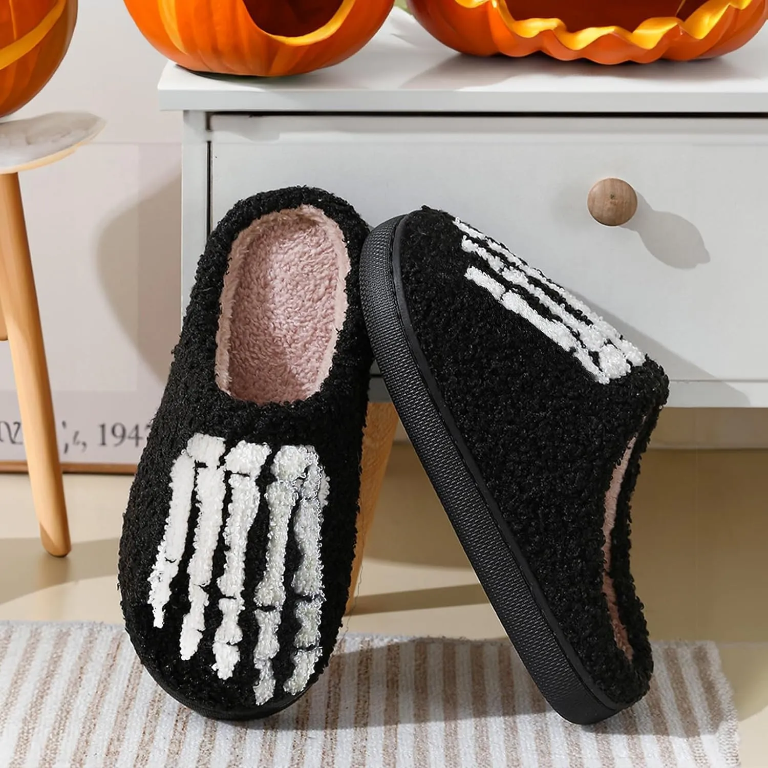 Unisex Leopard Print Happy Face Slippers - Retro Memory Foam Soft Plush Non-Slip Home Shoes