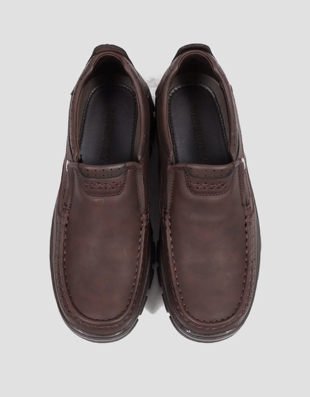Watchout Stitching Detail Sepatu Casual Pria